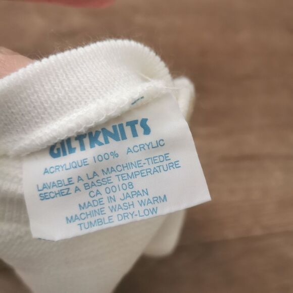 2/$30 Made in Japan knit sweater 0-3 m - Picture 3 of 4